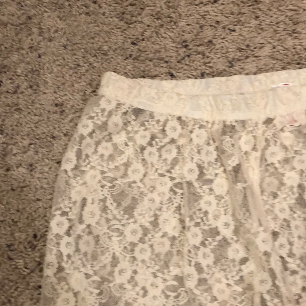 Cute white lace leggings